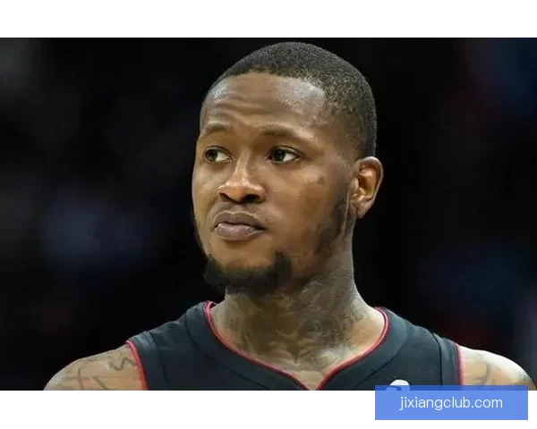 热火因涉嫌非法赌博被捕球员未上场 队记透露或将很快裁掉罗齐尔